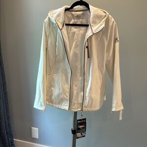ZeroXposur White Ski & Snow Jacket Lightweight Design